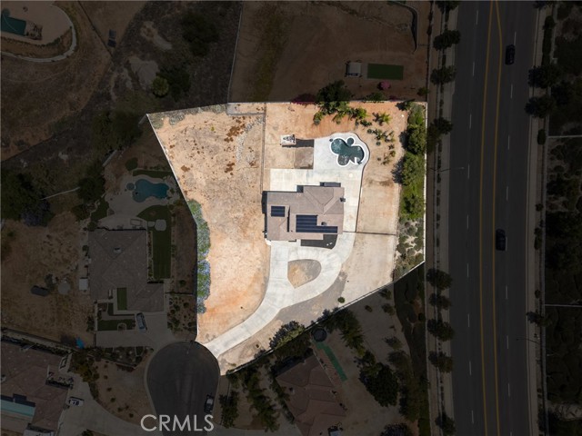 17530 Dry Run Court, Riverside CA: https://media.crmls.org/medias/78d5bfed-eef9-4542-b354-d8230b4f18f5.jpg