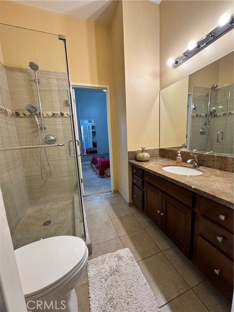 Detail Gallery Image 12 of 23 For 5111 Fountain Grass Ave, Bakersfield,  CA 93313 - 5 Beds | 3/1 Baths
