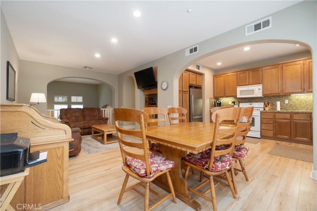 MLS #IG25198681 image #15