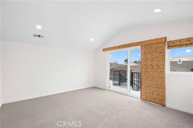 314 1/2 Larkspur Avenue, Corona del Mar CA: https://media.crmls.org/medias/78d60ee2-b052-4936-b619-7753db76afab.jpg