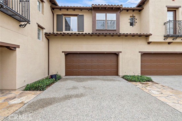 25 Saraceno, Newport Coast CA: https://media.crmls.org/medias/78d65aa8-23e3-4010-b396-affaaffa4054.jpg