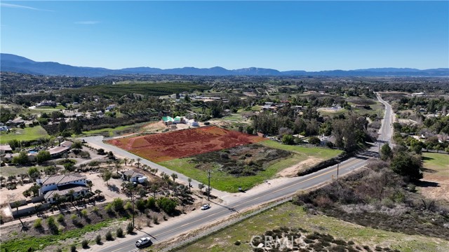 Detail Gallery Image 2 of 3 For 2 Corte Venture, Temecula,  CA 92592 - – Beds | – Baths