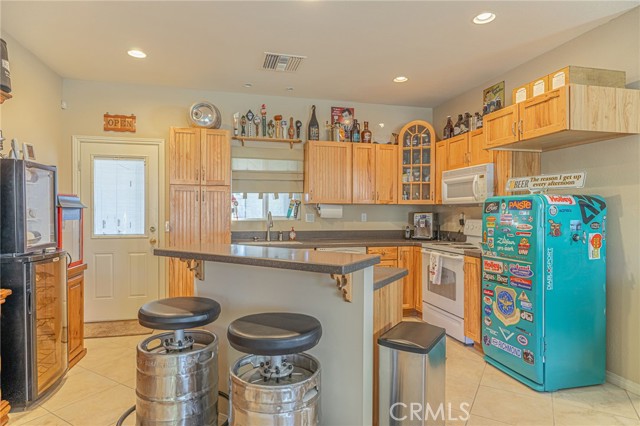 Image 42 of 72 For 2534 Desert Rose Drive
