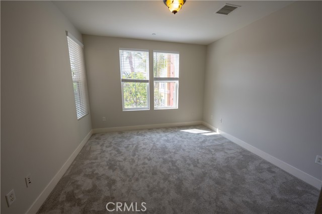 Detail Gallery Image 4 of 28 For 2349 Jefferson St, Torrance,  CA 90501 - 2 Beds | 2 Baths