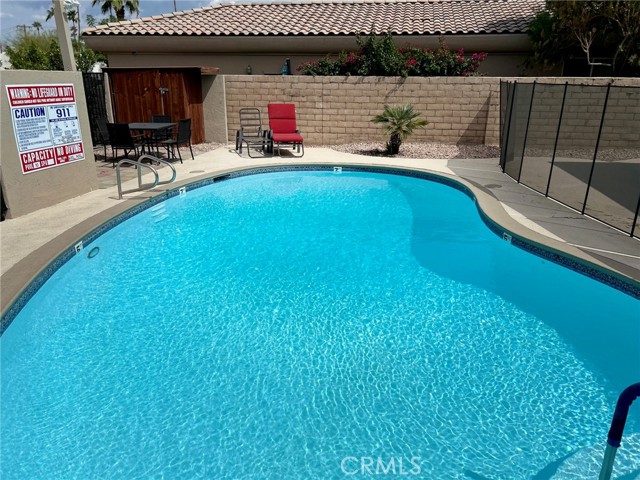 Detail Gallery Image 1 of 13 For 74443 Driftwood Dr a,  Palm Desert,  CA 92260 - 2 Beds | 1/1 Baths