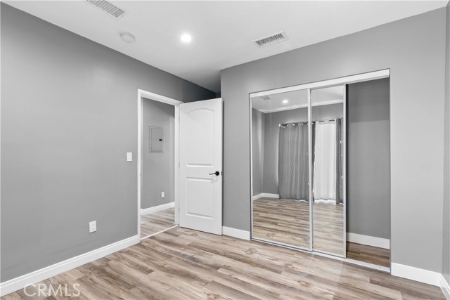 Detail Gallery Image 36 of 61 For 7700 Winnetka, Winnetka,  CA 91306 - 5 Beds | 3 Baths