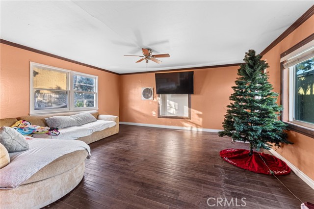 Detail Gallery Image 9 of 24 For 316 E School, Covina,  CA 91723 - – Beds | – Baths