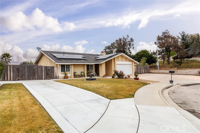 Detail Gallery Image 2 of 22 For 1057 Terrace Ave, Santa Maria,  CA 93455 - 4 Beds | 2 Baths