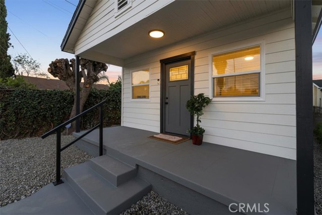 Detail Gallery Image 4 of 30 For 1190 W 7th, San Bernardino,  CA 92411 - 3 Beds | 1 Baths