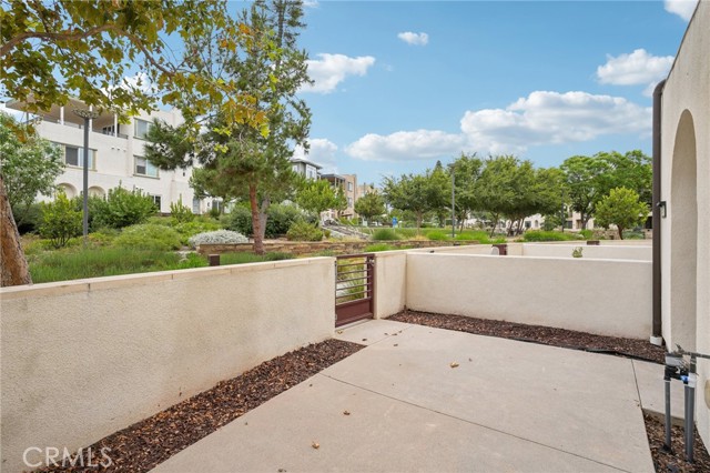 Detail Gallery Image 28 of 41 For 143 Frame, Irvine,  CA 92618 - 3 Beds | 3/1 Baths