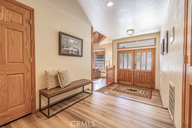 42756 Tannenbaum Platz, Big Bear Lake CA: https://media.crmls.org/medias/78dc9e59-2baf-4eb2-a2a7-d370e7e0404d.jpg