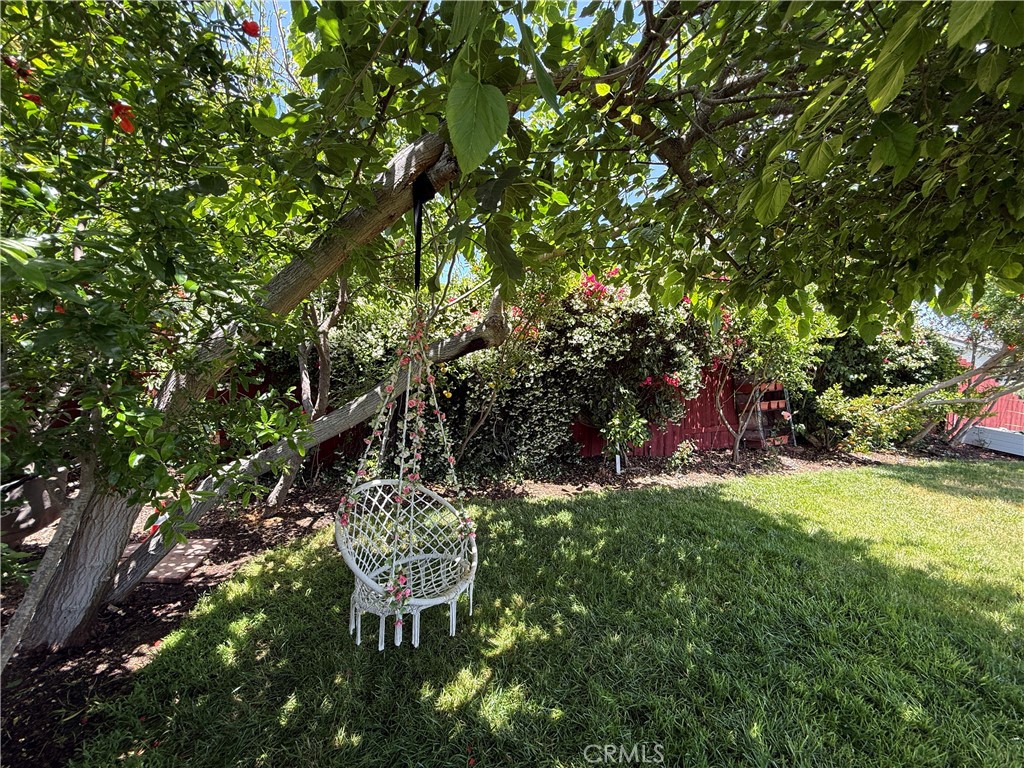 https://media.crmls.org/medias/78dd5032-7d78-4a73-aaab-558c65555f71.jpg?preset=X-Large