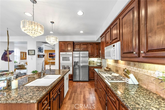 Detail Gallery Image 8 of 48 For 28831 Chatham Ln, Temecula,  CA 92591 - 3 Beds | 3 Baths