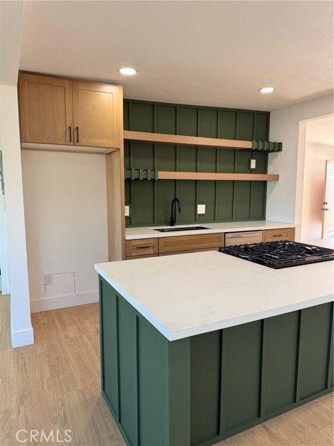 Detail Gallery Image 2 of 12 For 6431 Goleta, Yucca Valley,  CA 92284 - 2 Beds | 1 Baths