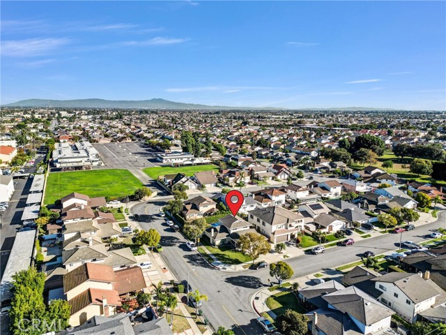 Detail Gallery Image 33 of 34 For 9122 Windsor Cir, Cypress,  CA 90630 - 4 Beds | 3 Baths