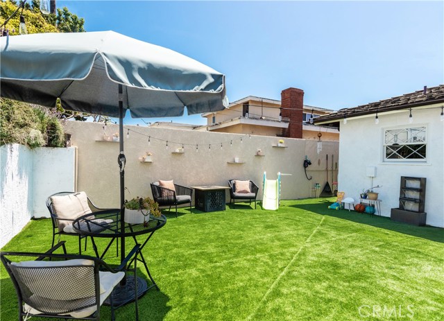 401 Avenue F, Redondo Beach, California 90277, 3 Bedrooms Bedrooms, ,2 BathroomsBathrooms,Residential,Sold,Avenue F,SB22098624