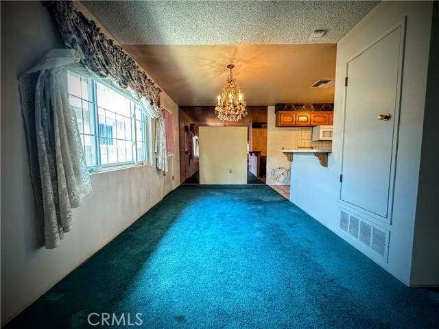Detail Gallery Image 9 of 28 For 727 Canary St, Colton,  CA 92324 - 3 Beds | 2 Baths