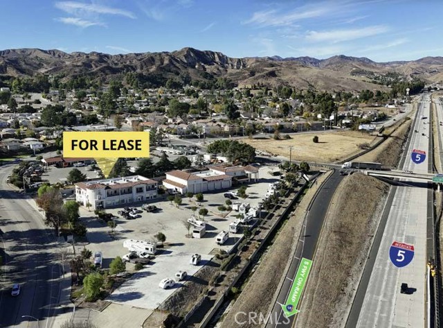 31294 The Old Road, Castaic, California 91384, ,Commercial Lease,For Rent,31294 The Old Road,CRSR25018109