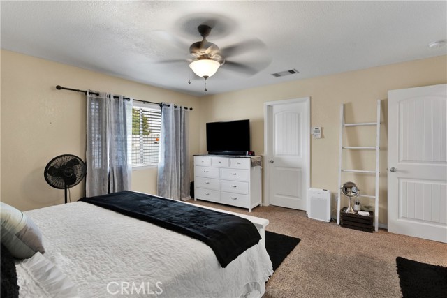 Detail Gallery Image 22 of 47 For 14296 Gayhead Rd, Apple Valley,  CA 92307 - 3 Beds | 2 Baths