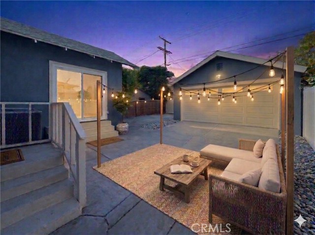 Detail Gallery Image 13 of 18 For 2249 W 30th St, Los Angeles,  CA 90018 - 4 Beds | 2 Baths