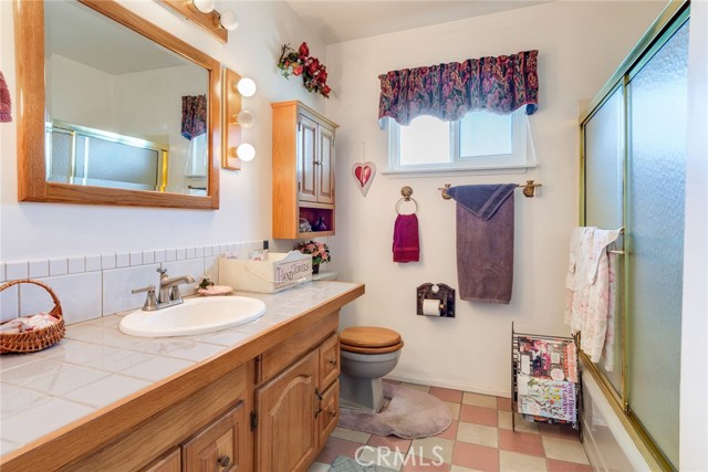 Detail Gallery Image 16 of 28 For 1242 N Dalton Ave, Azusa,  CA 91702 - 4 Beds | 2 Baths