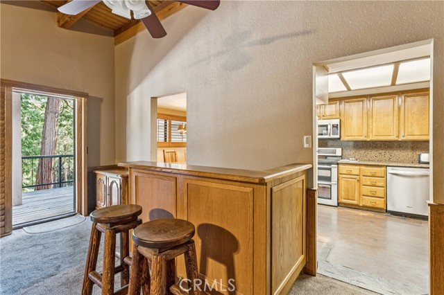 27496 White Fir Drive, Lake Arrowhead, CA 92352