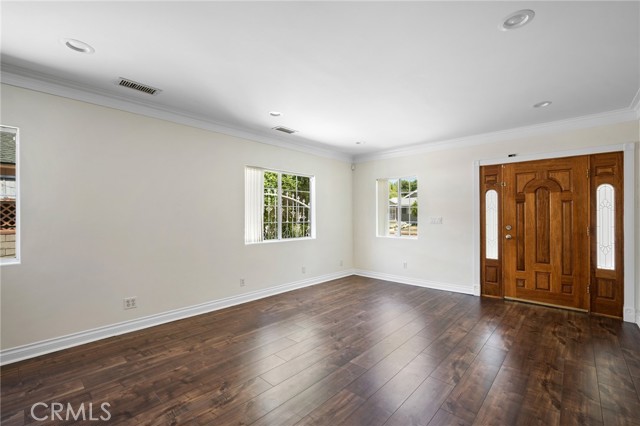 720 W California Avenue, Glendale CA: https://media.crmls.org/medias/78e16dfb-7897-4fca-addb-99f4cd66fe14.jpg