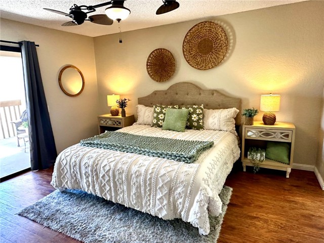 Detail Gallery Image 8 of 27 For 16581 Grunion Lane #204,  Huntington Beach,  CA 92649 - 2 Beds | 2 Baths