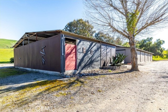 Detail Gallery Image 52 of 75 For 76945 Indian Valley, San Miguel,  CA 93451 - 7 Beds | 5/1 Baths