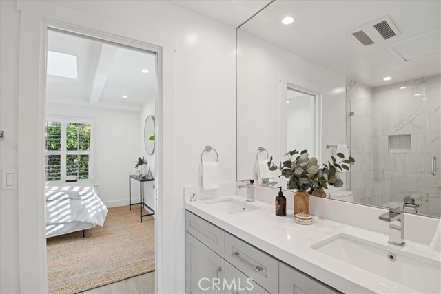 Detail Gallery Image 16 of 71 For 523 S Francisca Ave, Redondo Beach,  CA 90277 - 2 Beds | 2 Baths