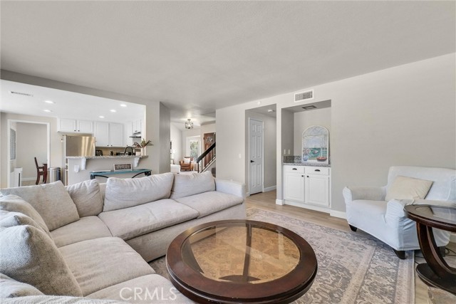 18623 Chickory Drive, Riverside CA: https://media.crmls.org/medias/78e36cc1-6853-4d3b-8051-bd39af1f1375.jpg
