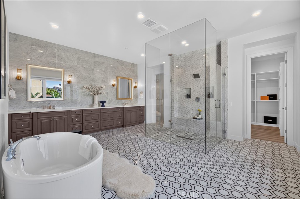 MLS #OC26141016 image #47
