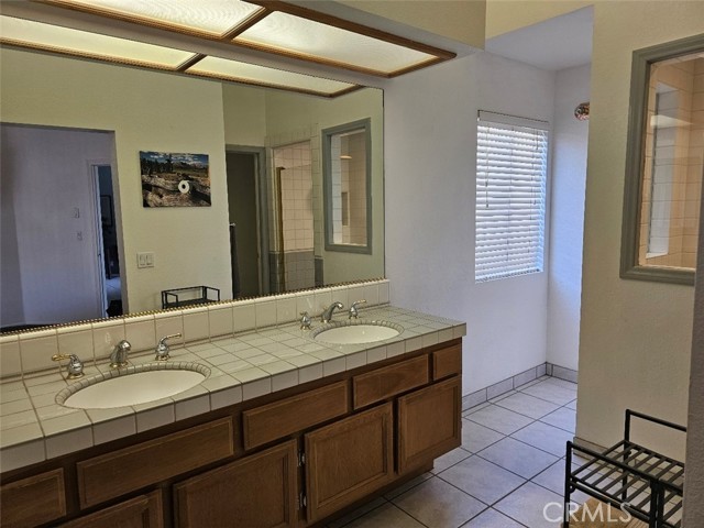 Detail Gallery Image 32 of 50 For 1847 Heritage Lane, Palmdale,  CA 93551 - 3 Beds | 2 Baths