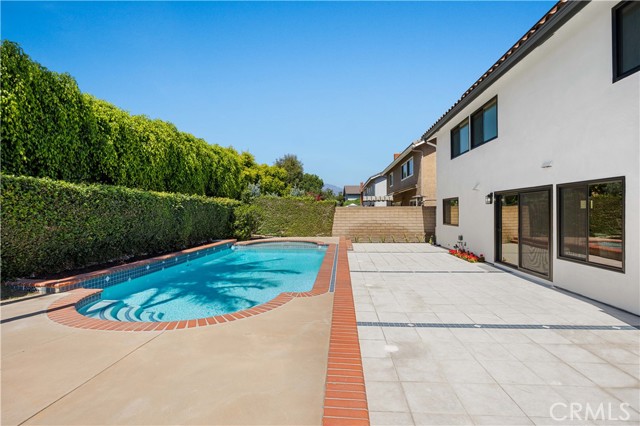 25011 Mammoth Circle, Lake Forest CA: https://media.crmls.org/medias/78e53bbe-ce52-4536-9852-7cf024911447.jpg