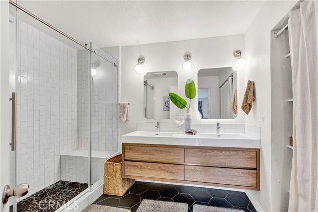 Detail Gallery Image 29 of 56 For 17830 Winterberry St, Fountain Valley,  CA 92708 - 5 Beds | 3 Baths