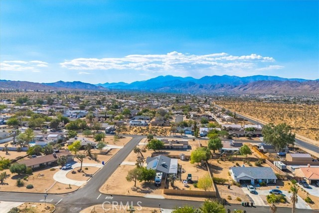 Detail Gallery Image 45 of 57 For 58943 Natoma Trl, Yucca Valley,  CA 92284 - 4 Beds | 2 Baths