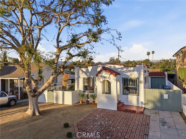 Image 48 of 50 For 3327 Hollydale Dr.