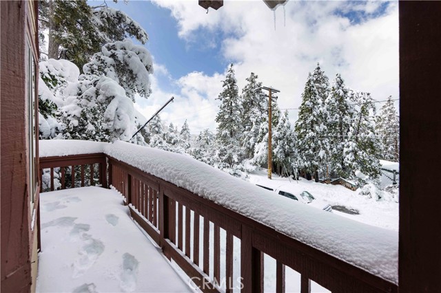 Detail Gallery Image 14 of 62 For 25860 Shady View Dr, Idyllwild,  CA 92549 - 3 Beds | 2/1 Baths