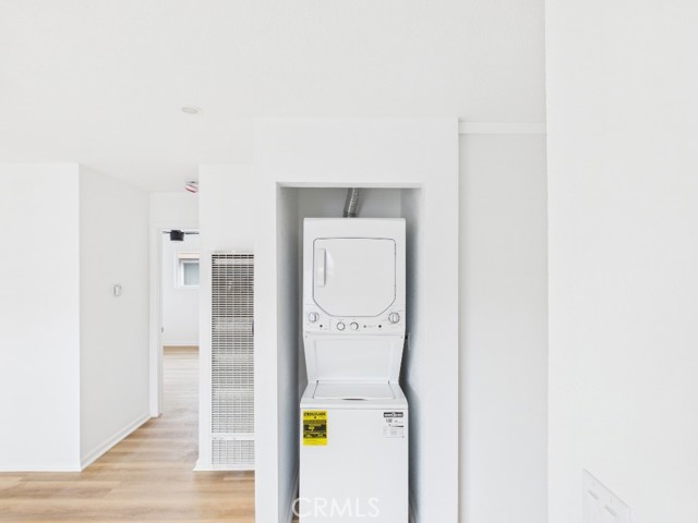 Detail Gallery Image 9 of 15 For 16951 Hoskins #2-6,  Huntington Beach,  CA 92649 - 1 Beds | 1 Baths