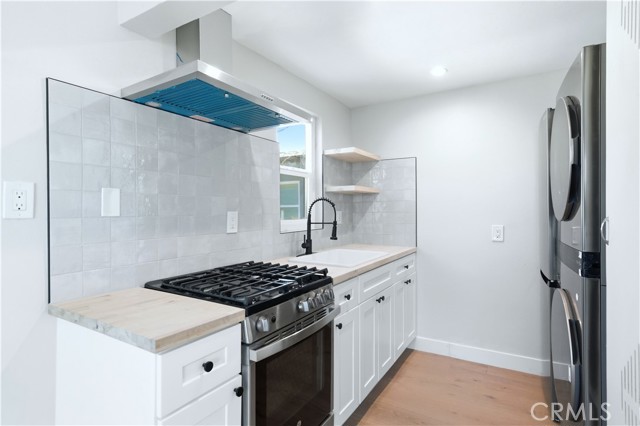 Detail Gallery Image 6 of 14 For 5339 E Ocean #E,  Long Beach,  CA 90803 - 1 Beds | 1 Baths