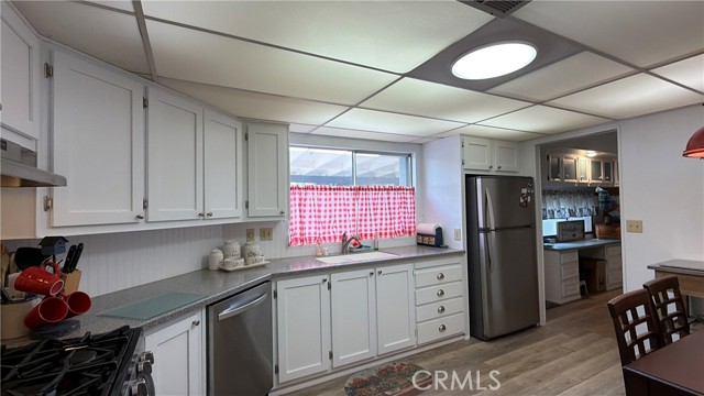 Detail Gallery Image 45 of 48 For 10500 Frontier, Cherry Valley,  CA 92223 - 2 Beds | 2 Baths