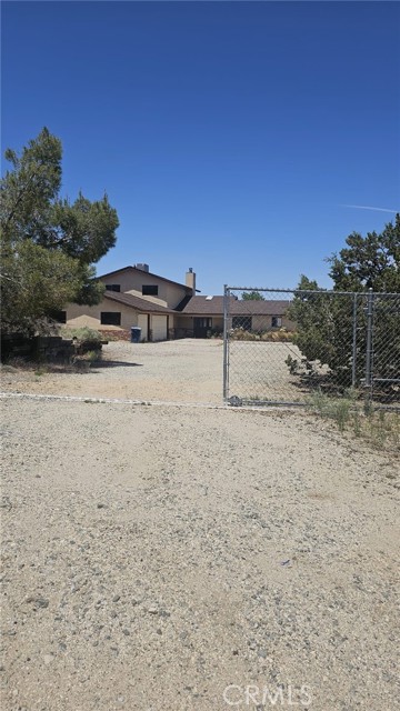 Detail Gallery Image 32 of 33 For 2910 Silver Ridge Dr, Pinon Hills,  CA 92372 - 4 Beds | 3 Baths