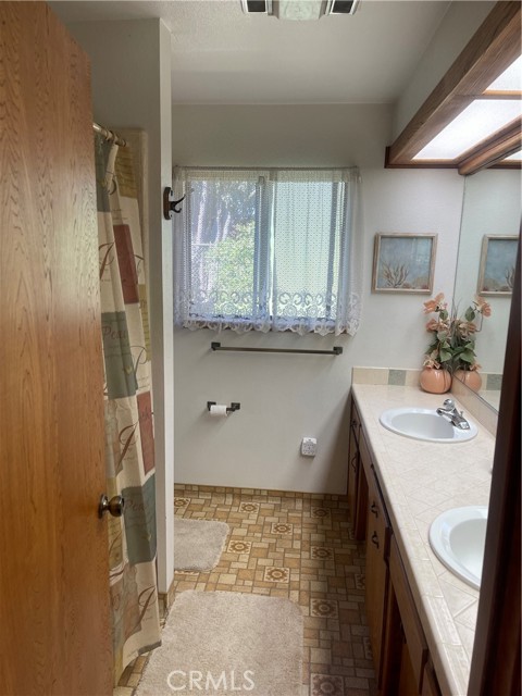 Detail Gallery Image 26 of 31 For 341 N Las Flores, Nipomo,  CA 93444 - 5 Beds | 3 Baths