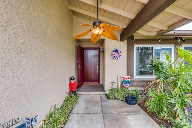 2073 Suede Avenue photo 2
