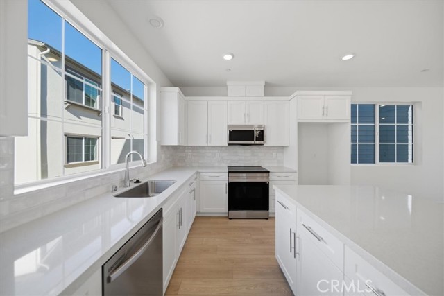 Detail Gallery Image 10 of 38 For 4841 E Beltramo Ranch Rd, Moorpark,  CA 93021 - 3 Beds | 2/1 Baths