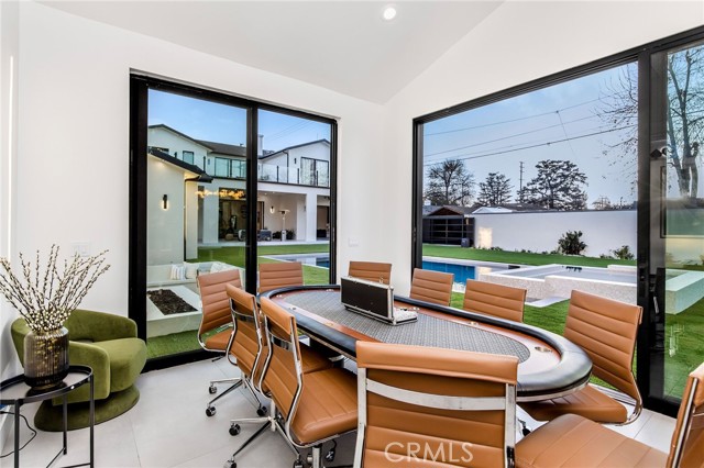 Detail Gallery Image 52 of 75 For 22745 Califa St, Woodland Hills,  CA 91367 - 5 Beds | 4 Baths