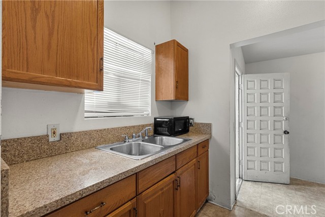 Detail Gallery Image 27 of 32 For 2619 Trinity St, Los Angeles,  CA 90011 - – Beds | – Baths
