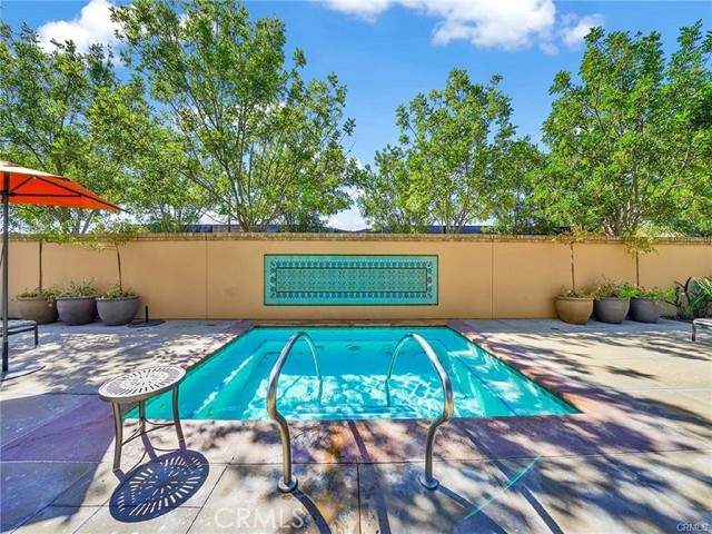 176 Overbrook, Irvine CA: https://media.crmls.org/medias/78ec0bda-2d17-410f-961b-60868b830d33.jpg