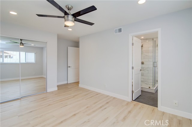 Detail Gallery Image 7 of 20 For 9811 Fair Tide Cir, Huntington Beach,  CA 92646 - 4 Beds | 2 Baths