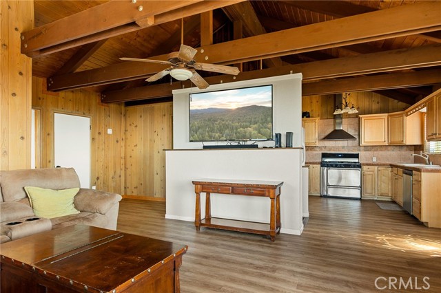 Detail Gallery Image 19 of 43 For 26568 Valley View Dr, Rimforest,  CA 92378 - 3 Beds | 2 Baths